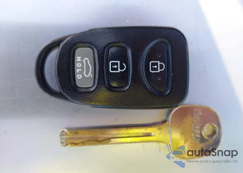 2013 Hyundai Sonata Gls z USA, uszkodzony, nr VIN 5NPEB4AC8DH660666